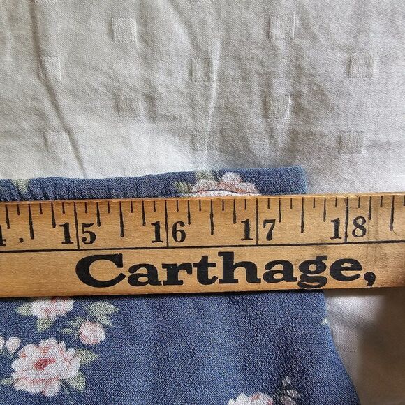 EUC AMERICAN EAGLE OUTFITTERS FLORAL MINI SKIRT SIZE XL - Picture 10 of 14